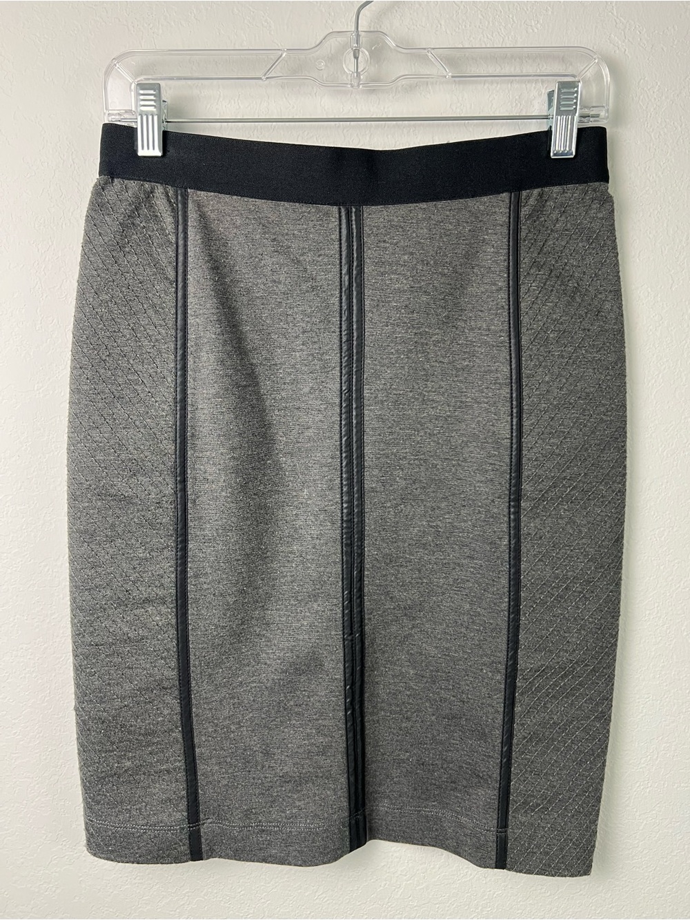 BCBGMaxAzria Gray with Black Faux Leather Stripes Elastic Waist  Pencil Skirt